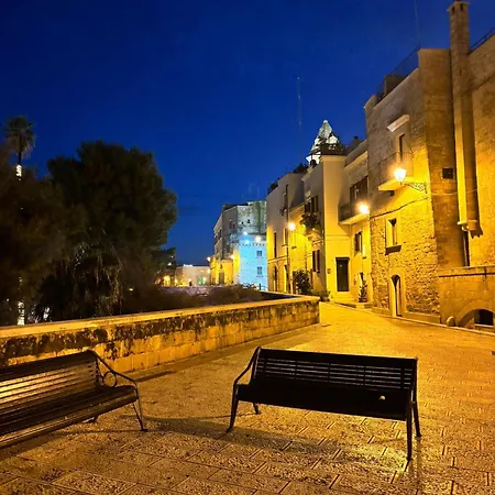 N & C Noemi & Costa Nyaraló *